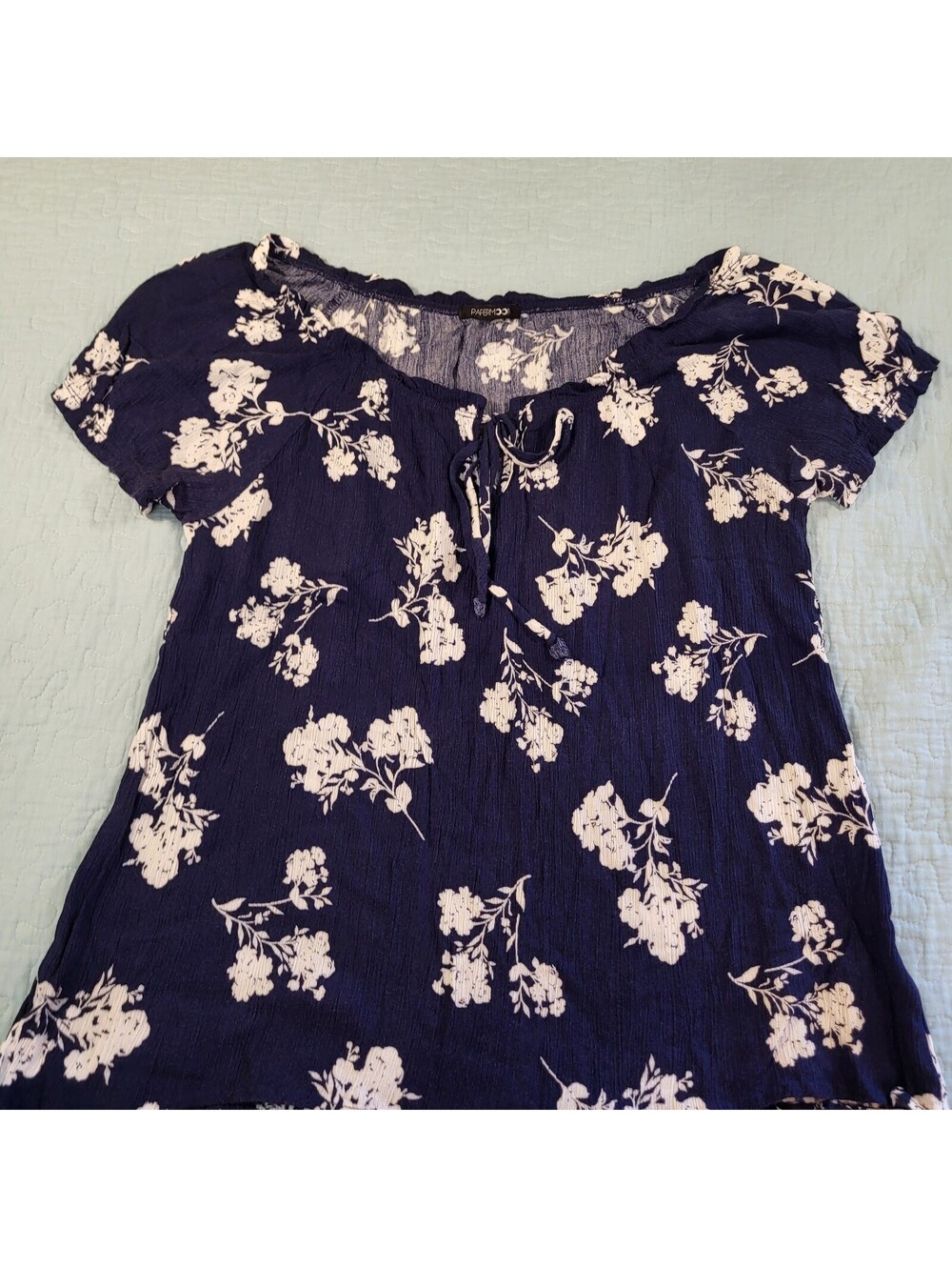 Papermoon Manila elasticized tie neck top  navy blue  white floral pattern Large